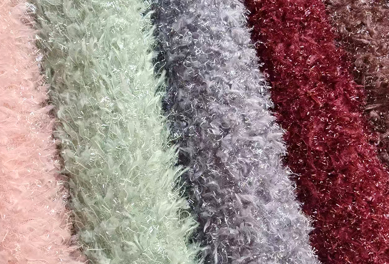 400 mg*155 cm Heller Seiden-Daunen-Samtstoff, geeignet für Taschen/Hüte