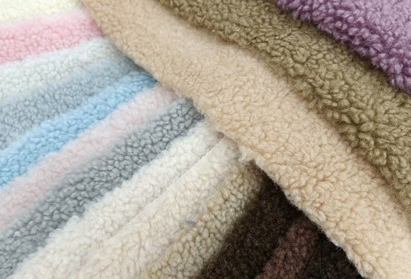 700 mg*160 cm Fair-Isle-Kaschmirstoff mit lockiger Maserung