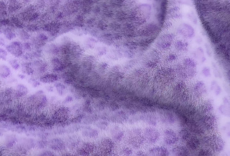 160 mm breiter Kunstnerzstoff mit europäischem Nerzdruck und Leopardenmuster 160 mm breiter Kunstnerzstoff mit europäischem Nerzdruck und Leopardenmuster